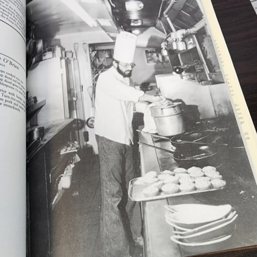 Vintage Country Inns of America Cookbook 1982‎